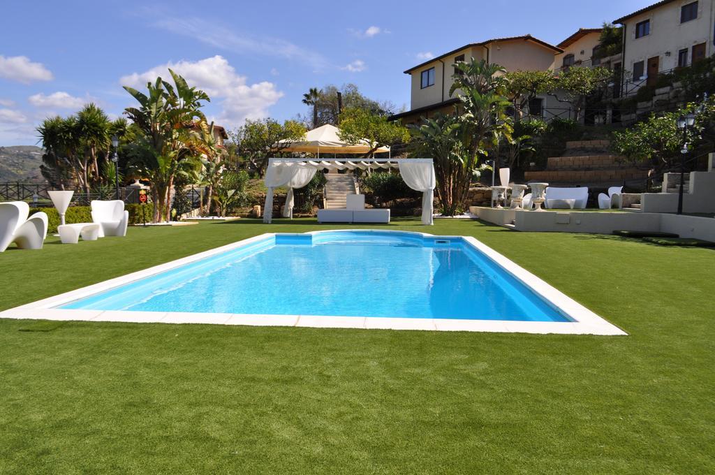 Villa Martius San Pier Niceto Exterior foto